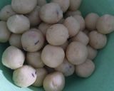 Foto langkah ke 9 dari resep Bola-bola ubi.