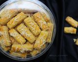 Foto langkah ke 4 dari resep Kastengel Cookies irit 😂😂 Ngeprul G Terlalu Ngupil.