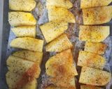 Foto del paso 3 de la receta: Pollo asado con salsa de humo a la barbacoa Maple Bourbon con patatas a las hierbas provenzales