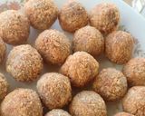 Foto langkah ke 4 dari resep Bola Bola Singkong Cokelat Crispy.