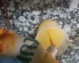 Foto del paso 2 de la receta: Pollo Horneado al Limón con Chauchas y Huevos Duros