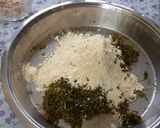 A picture of step 2 of Zhanzhanit Besan Kothimbir Vadi.