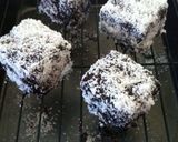 Foto langkah ke 22 dari resep Lamington Cake.