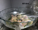 Foto del paso 3 de la receta: Jamoncitos de alas de pollo al limón con corazones rotos de alcachofa y pimiento asado