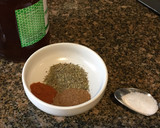 Foto del paso 4 de la receta: Bondiola con costra picante y verduras al plomo (fácil)