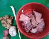 Foto langkah ke 1 dari resep Ayam jahe kukus(anti minyak -minyak club).