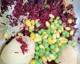 A picture of step 2 of Beetroot tikki.