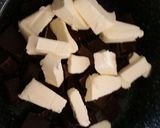 Une image de l'étape 2 de Le fondant au chocolat et aux noisettes !.