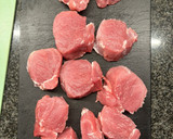 Foto del paso 1 de la receta: Solomillo de cerdo en salsa