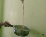 Foto langkah ke 4 dari resep Teh Tarik Kayu Manis.