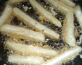 A picture of step 2 of Honey Chilli Potatoes.