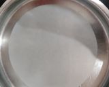 A picture of step 3 of Gluten-free Rice paper dumpling.