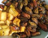 Foto langkah ke 2 dari resep Tahu Kerang Balado.