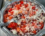 Une image de l'étape 9 de Salade de Riz aux Tomates, Thon, Feta et Romarin.