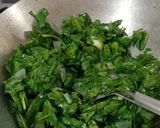 પાલક સૂપ (Palak Soup Recipe In Gujarati) રેસીપી સ્ટેપ2ફોટો