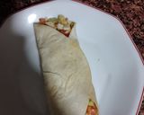 Foto del paso 2 de la receta: Burrito de huevo y aguacate