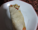 Foto del paso 2 de la receta: Burrito de huevo y aguacate