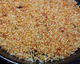 Foto del paso 6 de la receta: Paella con manitas de cerdo, níscalos y coliflor