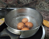 Foto del paso 1 de la receta: Lomo de cabeza de cerdo, con huevos rellenos, olla express