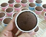 Foto langkah ke 10 dari resep Cupcakes Chocolate.