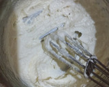 டூட்டி ப்ரூட்டி  கஸ்டர்ட் பிஸ்கட் (Tooti frooti custard biscuit recipe in tamil) ரெசிபி ஸ்டேப் 1 புகைப்படம்