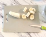 A picture of step 1 of 🥜🥥🍌 Peanut butter, coconut and banana bites.