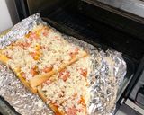 Foto langkah ke 4 dari resep Pizza dari roti tawar.