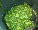 Foto del paso 2 de la receta: Souflee de cilantro al microondas con mayonesa (bajas calorías)