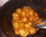 A picture of step 4 of Seppakilangu fry colocasia.