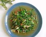 Foto langkah ke 4 dari resep Tumis Daun Pakis dengan Teri.