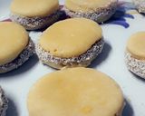 Foto del paso 4 de la receta: Alfajor de maizena