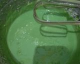 Foto langkah ke 4 dari resep Bolu kukus pandan 2 telur.