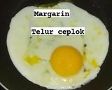 Foto langkah ke 2 dari resep Telur saus pedas manis.