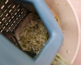 Foto del paso 1 de la receta: Ensalada de calabacín o zucchini con nueces al pimentón 🇹🇷 Ensalada turca