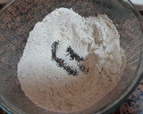 Foto del paso 2 de la receta: Donuts caseros con truco para que sagan más esponjosos