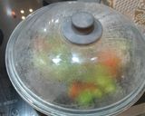 Une image de l'étape 2 de Riz sauté aux légumes.