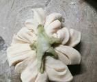 Hình ảnh bước 2 Bánh Bao Hình Hoa Cúc