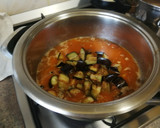 Foto del paso 9 de la receta: Mollejas en salsa con berenjena 🍆