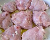 Foto del passaggio 1 della ricetta Fagottini di pollo ai funghi
