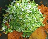 લીલી હળદરનું શાક (Raw Turmeric Shak Recipe in Gujarati) રેસીપી સ્ટેપ3ફોટો