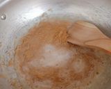 A picture of step 3 of Khoya Cream Sawaiyaan..😍🤩.