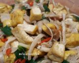 Foto langkah ke 8 dari resep Tumis Jamur Tahu.