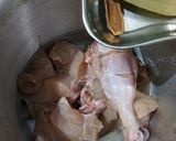 A picture of step 2 of Chicken Clear Soup.