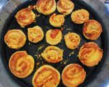 मिनी पिज़्ज़ा रोल्स (mini pizza rolls recipe in Hindi) रेसिपी चरण 3 फोटो