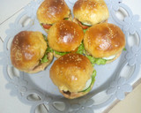 A picture of step 1 of Burger.