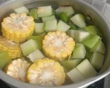 Foto langkah ke 2 dari resep Sayur asam bumbu racik simple.