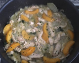 Foto del paso 5 de la receta: Pechuga de pollo en salsa de melocotón
