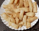 A picture of step 3 of Mithe Pare.
