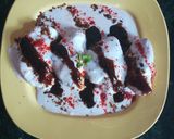 A picture of step 5 of Chickpeas dahi Bara stuffed with peanuts.