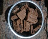 A picture of step 1 of Bourbon-Nutella Icecream Shake.